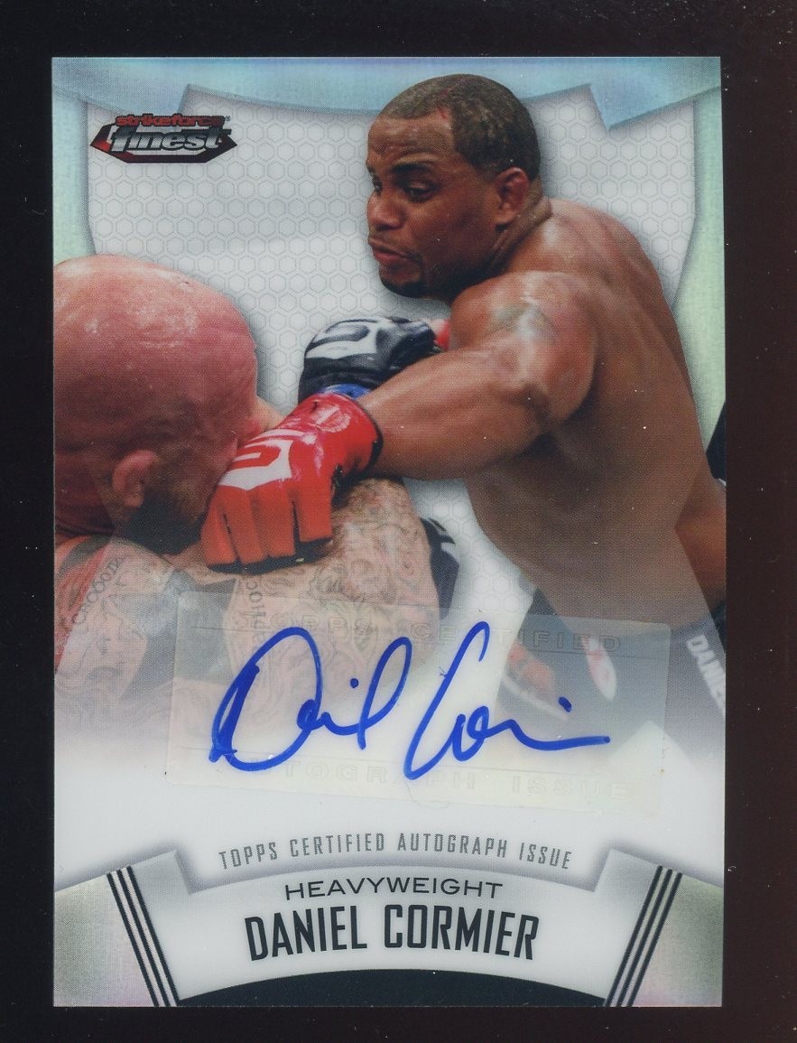 2012 Topps UFC Finest Refractor Daniel Cormier AUTO