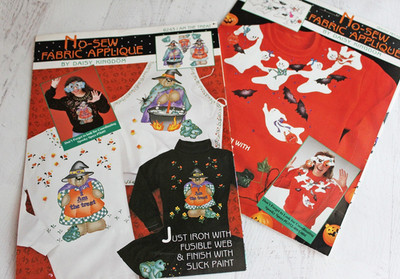 Vintage Daisy Kingdom Halloween  No-Sew Appliques - Set of 2 Ghosts and Bears