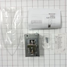 Brand New In Box S688A 1007 Honeywell SPDT Sail Switch with 5 in Fast Ship