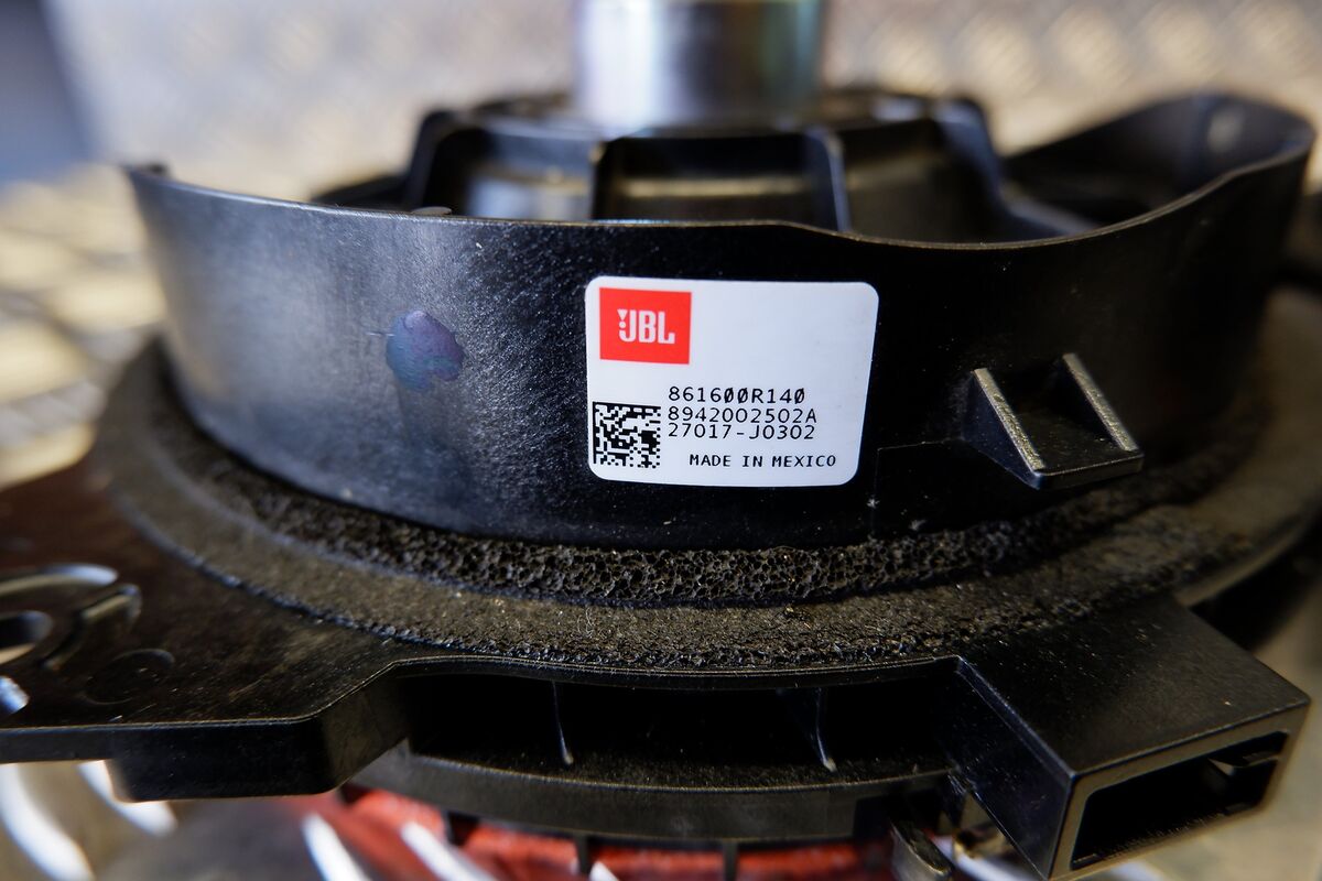 TOYOTA PRIUS W5 2018 SET OF JBL SOUND SYSTEM 86280-47050 TOYOTA PRIUS W5 2018 SET OF JBL SOUND SYSTEM 86280-47050