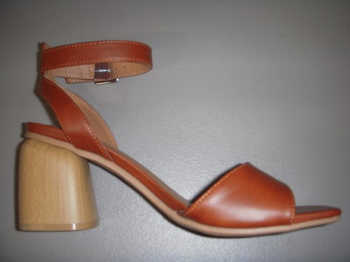 Sandalias de tacón para mujer Universal Thread - Lauren de tacón grueso - marrones - Imagen 2 de 5