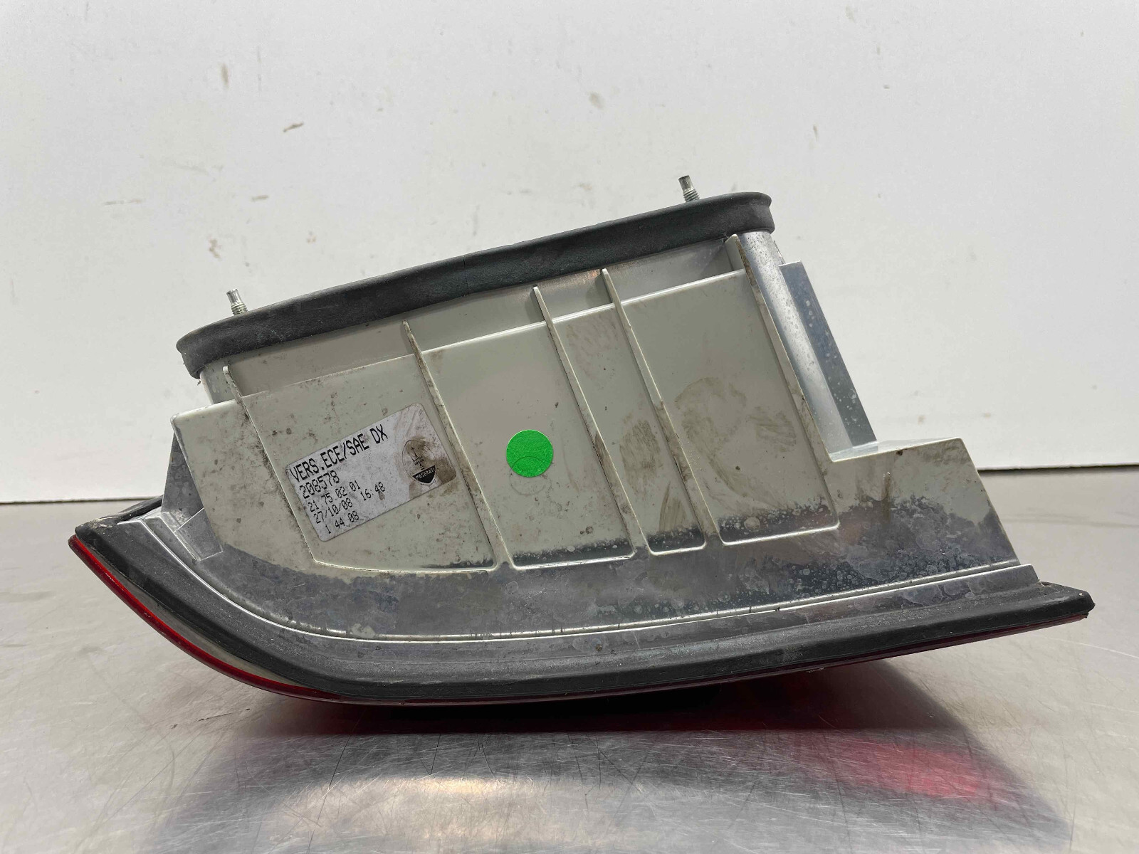 2009 Maserati Quattroporte S Oem Passenger Right Tail Light Lamp Assembly Outer