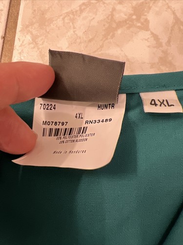 Scrub Zone 4XL Hunter Green Classic Fit 2-Pocket V-Neck Scrub Top Women 70224 - Picture 3 of 4