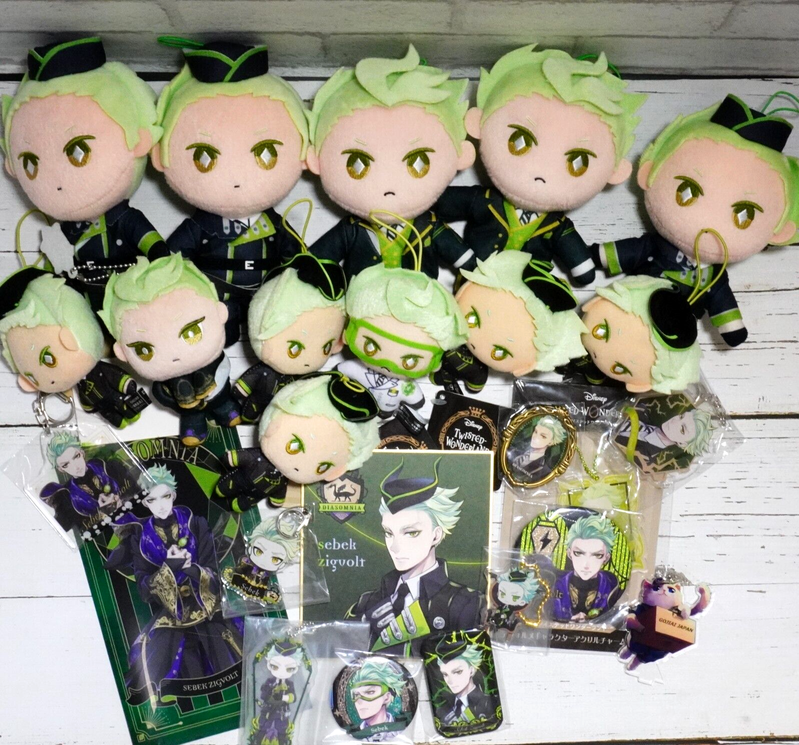Twisted Wonderland Sebek Zigvolt Plush clear file Badge keychain Diasomnia Set