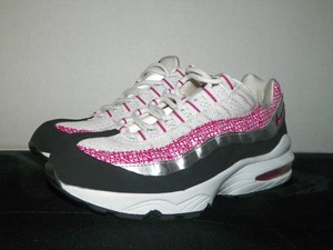 pink and white 95s