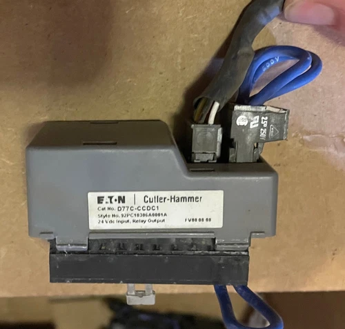 EATON CUTLER HAMMER D77C CCDC1 Output Relay Module 24 VDC 92PC 10306A0001A