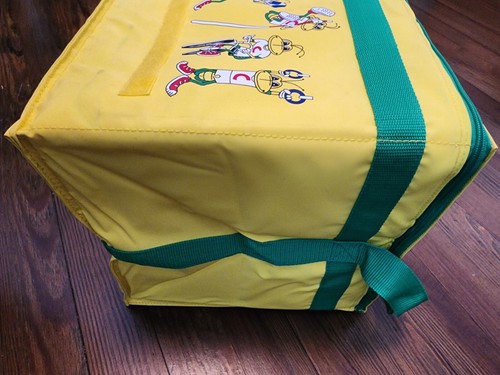 Encendedor de cricket suave plegable enfriador bolsa térmica de colección raro GO USA Iglú - Imagen 7 de 8