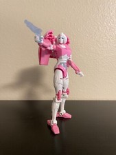 Transformers Kingdom Arcee