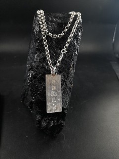 Ciondolo lingotto argento sterling 1 oz 1977 22 pollici catena Belcher effetto corteccia 47 g vintage