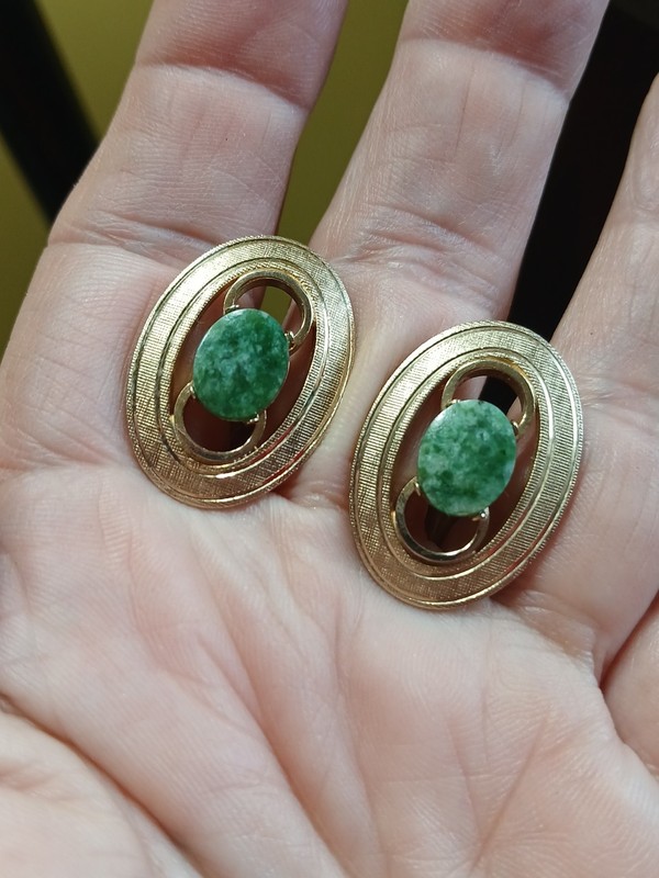 Vtg Gold Tone Oval Green Aventurine Jadeite Men's Cufflinks Mid Century Modern