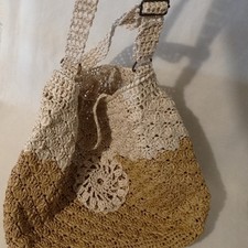 TRAGETASCHE AUS BAST, handgefertigt, beige farben