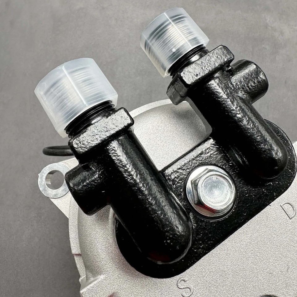 22‑47820‑000 New A/C Compressor for Freightliner Caterpillar CAT 3126B ...