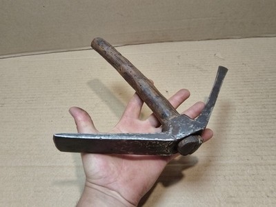 ANTIQUE HAND FORGED STONE MASON HAMMER PICK AXE ADZE BLACKSMITH WROUGHT TOOL