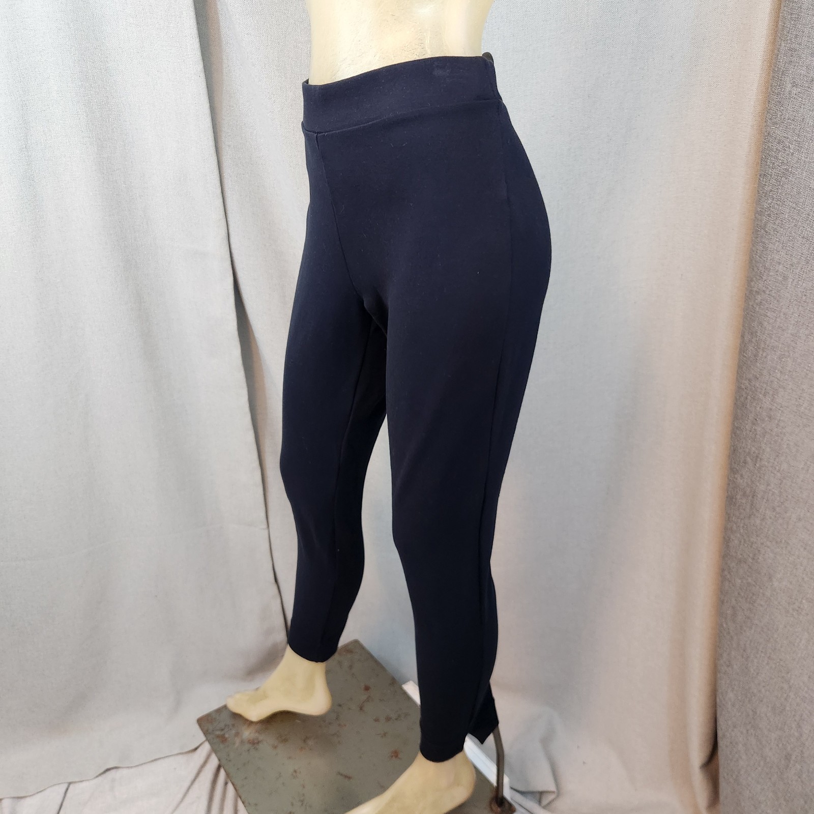 Ellen Tracy Solid Black Casual Stretch Ankle Pans… - image 5