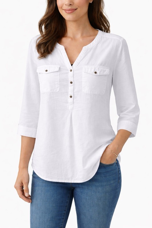 WOMEN’S SIZE L ST. JOHN’S BAY WHITE BLOUSE.  100% COTTON.  USED.  SOFT.  NICE.