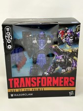 Transformers Age of The Primes Razorclaw Leader Class 7.5-Inch Converting Actio