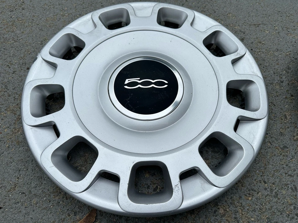 12-19 Fiat 500 C Pop 15” Hubcap Wheel Cover 68078420AC - Image 2 of 4