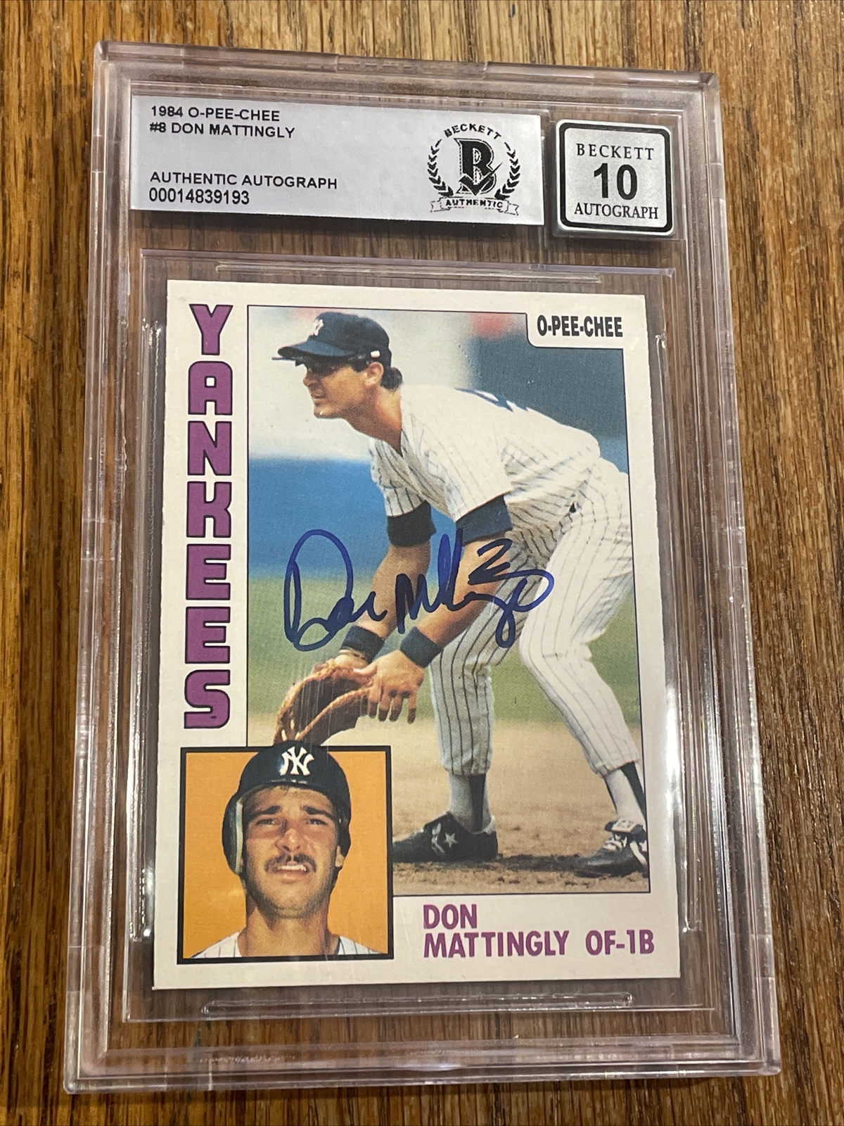 1984 OPC O-Pee-Chee Don Mattingly Signed BGS BECKETT 10 Authenfic 