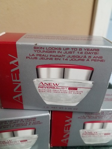 Lotto di 5 Avon Anew Reversalist Night Sterling Emulsion Cream 0,25 oz formato da viaggio - Foto 2 di 12