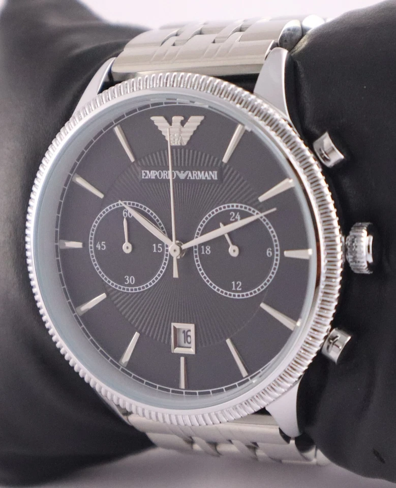 Reloj Pulsera Casual Armani Hombres Cronógrafo Esfera Negra 'Fecha' Excelente Funcionamiento Foto 3 de 4