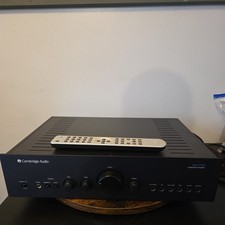 CAMBRIDGE AUDIO AZUR 540A Integrated Amplifier Stereo HiFi black cables, remote 