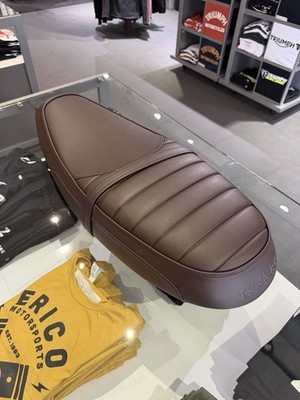 Triumph Bonneville T120 OEM Brown Seat t2305766