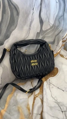 Sac À Main Miu Miu  - Photo 1/4