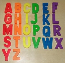 Fisher-Price 26 Magnetic Letters Alphabet A-Z for Play Family School Desk Tray
