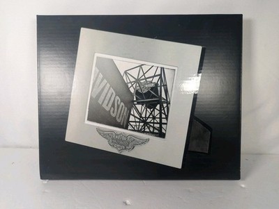 Vintage HARLEY DAVIDSON Bar & Shield 2006 Picture Frame Black Gloss 4 x 6 NIB