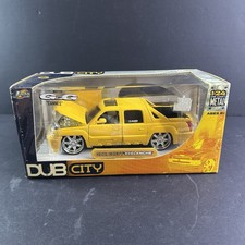 Jada Toys Dub City 2001 Chevy Avalanche Die Cast 124 Scale Gfg Cannes Wheels