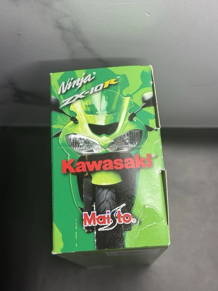 MOTOS MAISTO ESCALA 1:12 NARANJA 2004 KAWASAKI ZX10R NINJA Foto 4 de 4