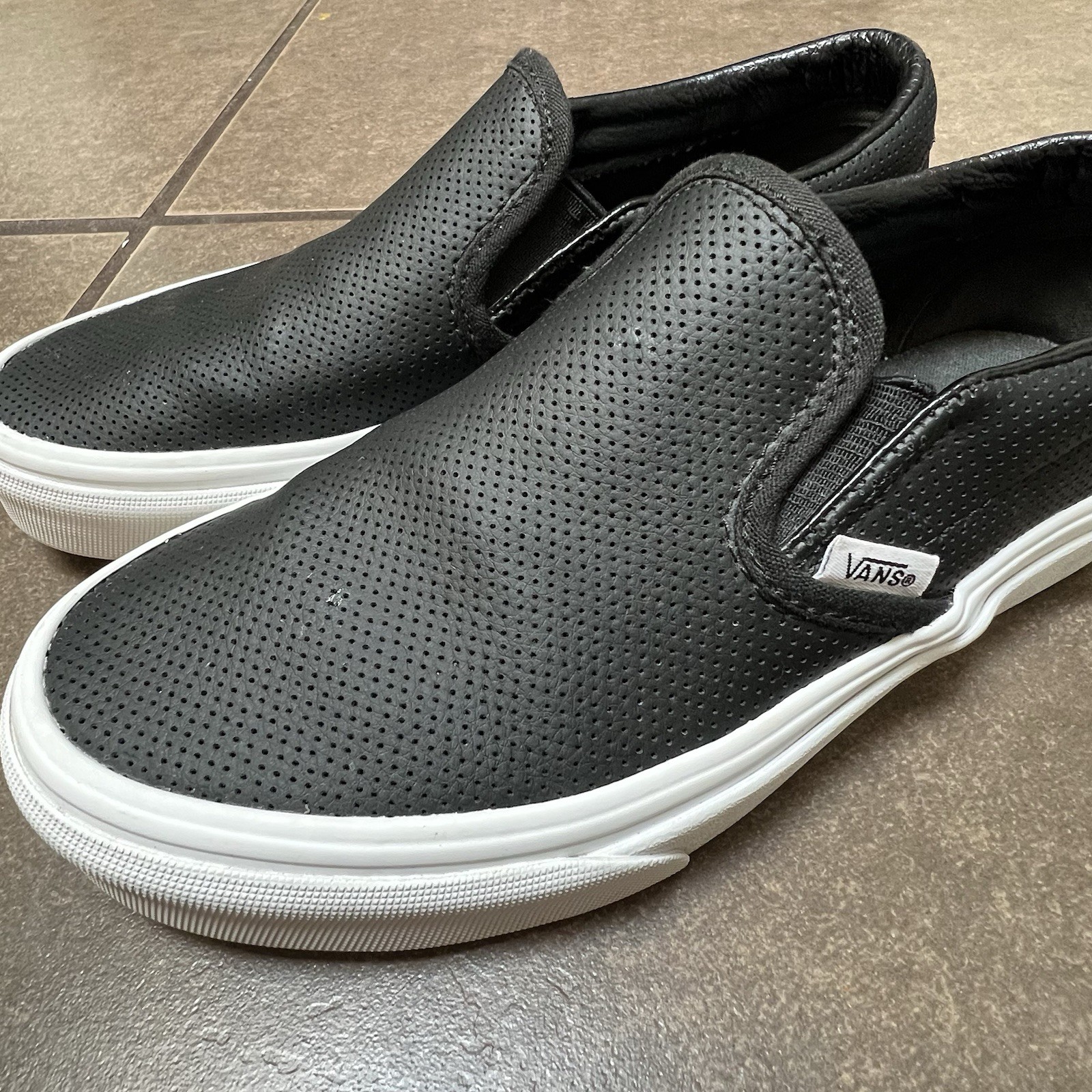 VANS Perf Leather Asher Black Slip On Skate Shoe Mens 5 Womens 6.5-image