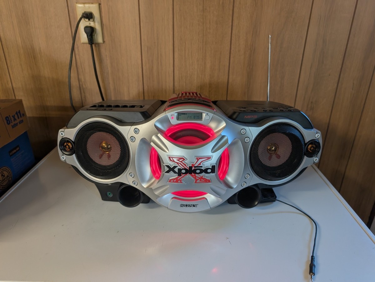 昭和レトロ　ソニークリエイティブ 1984 expression パブミラー Sony XPLOD Boombox CD RADIO CASSETTE MP3 PLAYER CFD-G700CP