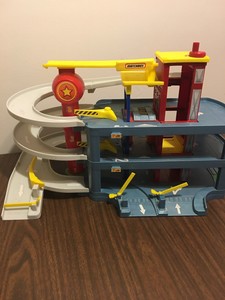 matchbox car parking garage