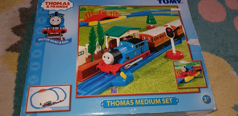 thomas tank engine track