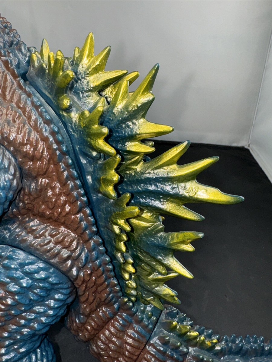2015 MARMIT 9” GODZILLA 2001 GMK VINYL WARS Medicom Figure 2015 MARMIT 9” GODZILLA 2001 GMK VINYL WARS Medicom Figure