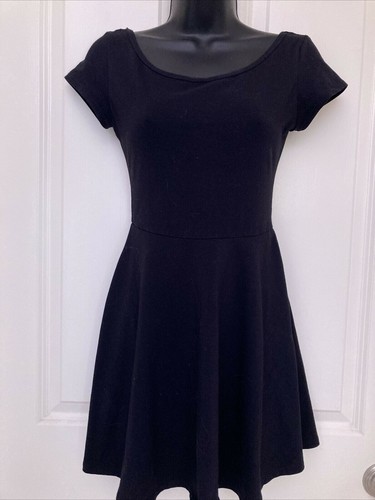 Forever 21 Black A Line Tee Shirt Dress 