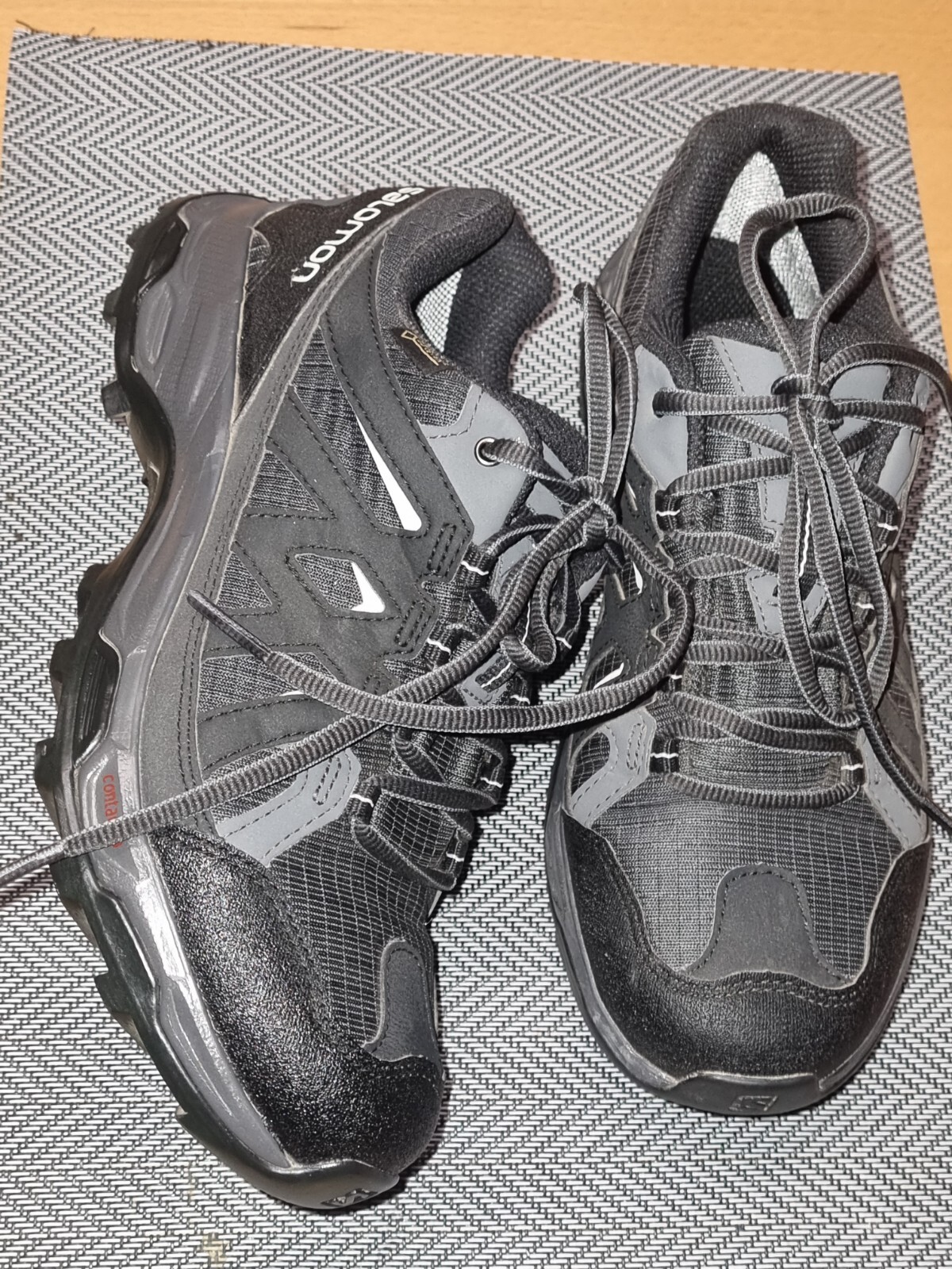 Scarpe da donna Salomon Effect GTX numero 38 5 scarpe da trekking nere come nuove