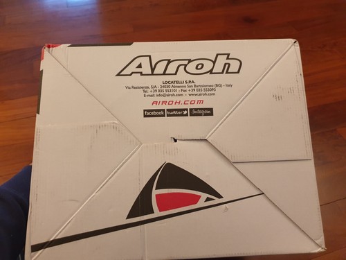 Casco modulare Airoh Mirò XRP nero - Taglia XS - Con scatola originale - Foto 10 di 11