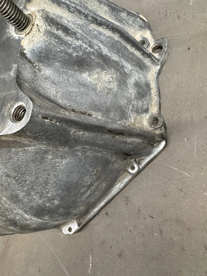 Vega Monza Astre 1973-1976 transmisión de 4 velocidades Sunfire Bell carcasa Skyhawk GT Foto 3 de 4