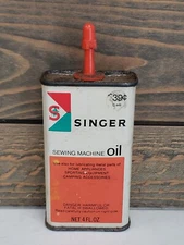 Vtg Singer Sewing Machine Oil C449 Can 4 Fl Oz 39 Cents Metal Tin Feels 1/5 Full