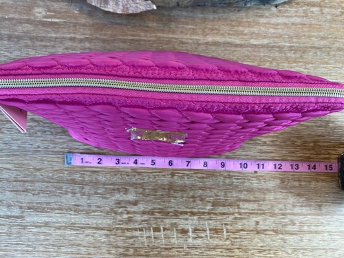 Juicy Couture Pink Velor Hot Pink Travel Cosmetic Bag Makuep Bag Gold JC Logo - Picture 9 of 11
