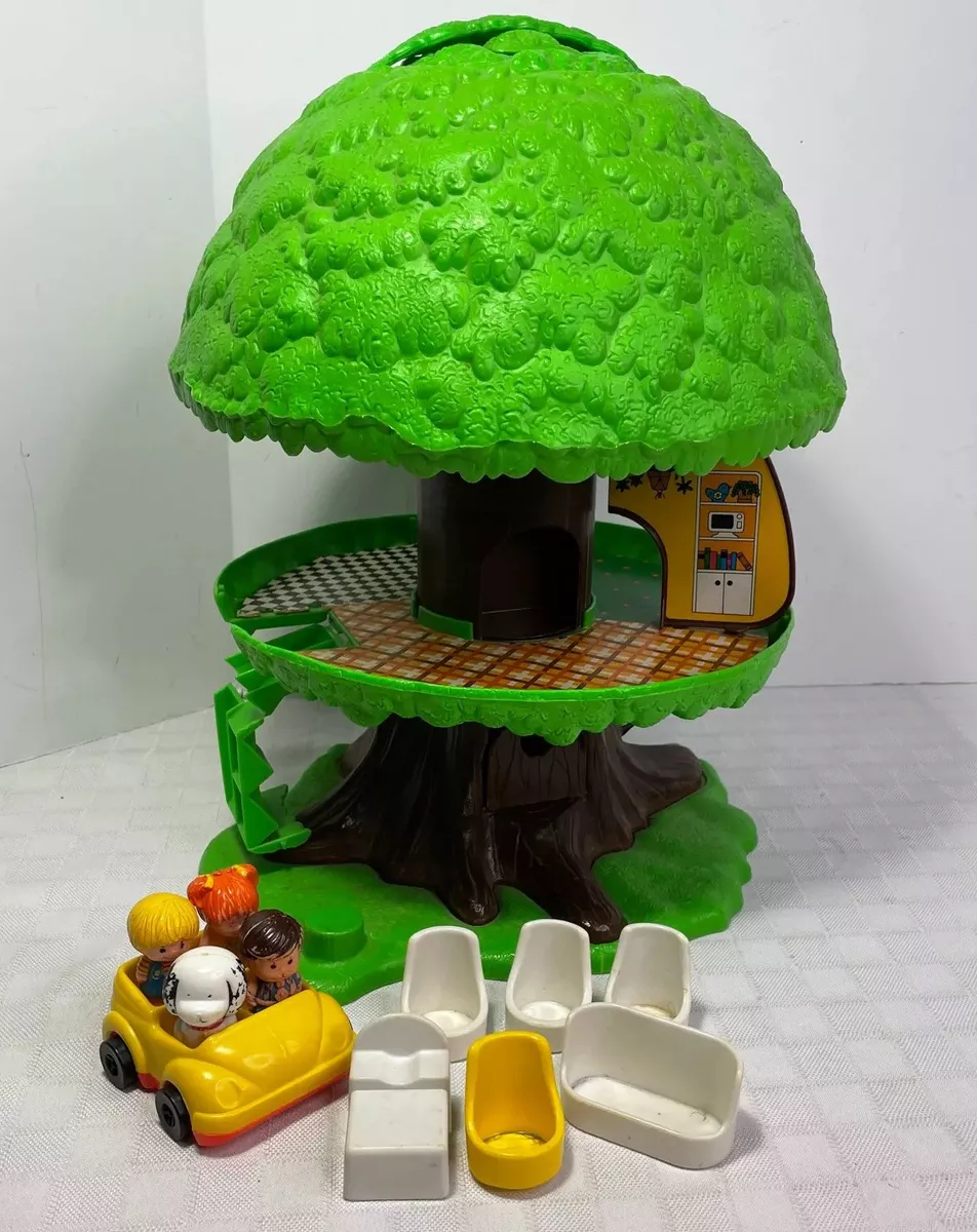 Kenner Tree Tots Family Tree House Playset Dolls Accessories