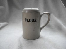 VINTAGE RETRO POTTERY KITCHEN