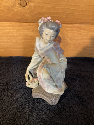 スペインLLADRO社製　ヤギ 0Y50U VTG LLADRO Yuki Japanese Geisha Porcelain Figurine #1448 7.50