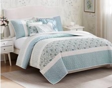 Madison Park Blue 6-pc Reversible Stella Percale with Throw Pillows Quilt Set