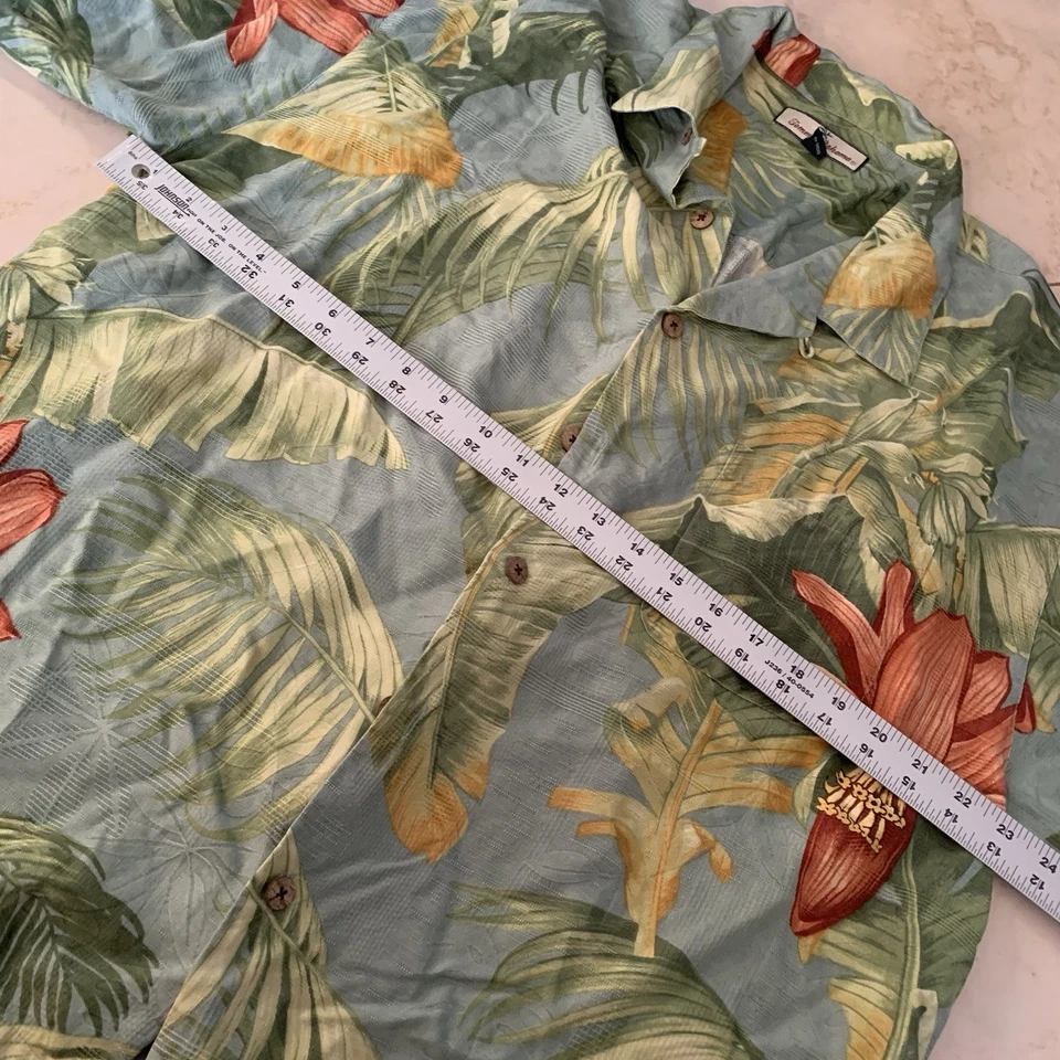 Camisa masculina Tommy Bahama tamanho XL gráfica de seda botão floral palmeiras - Imagem 4 de 4