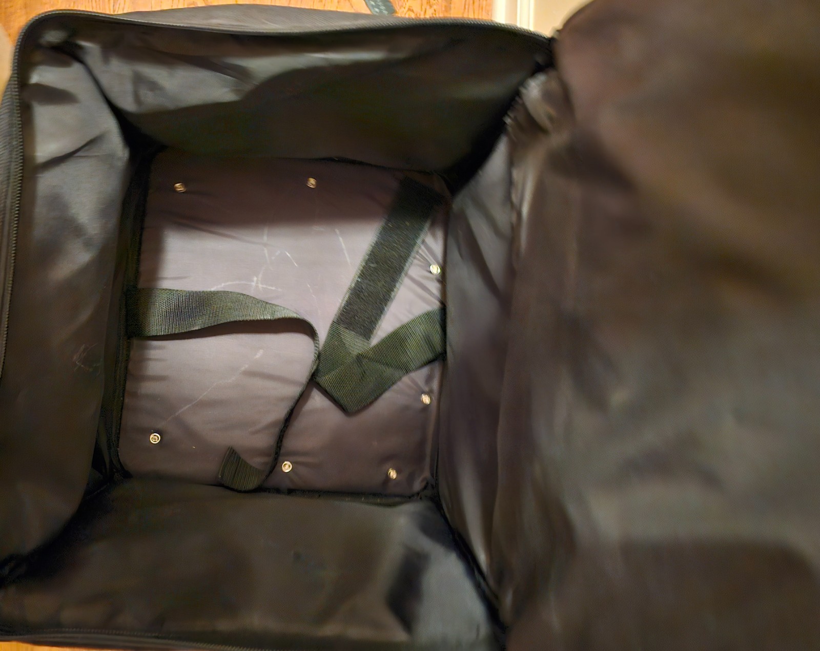 Baby Lock Serger Sewing Machine Large Black Rolling Trolley Travel Case