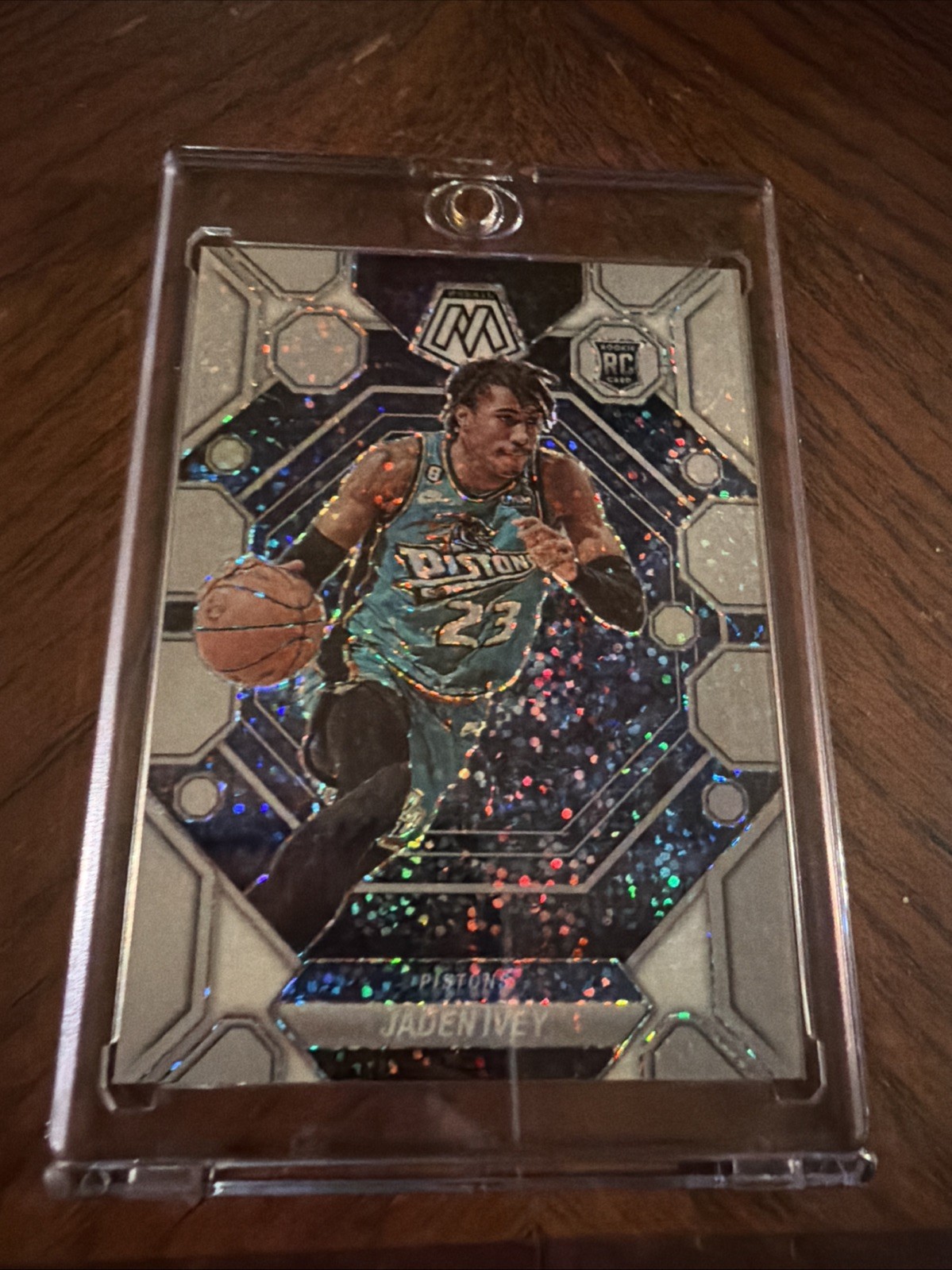 132083234 Jaden Ivey 2022 Panini Mosaic #216 White Sparkle RC 