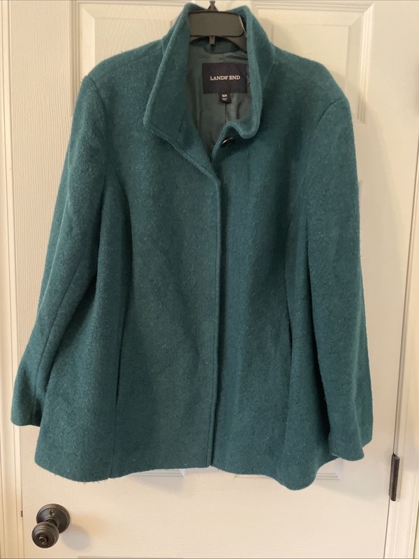 NWT Lands End Women blended wool coat , Snap Front, Forest Green size 16W